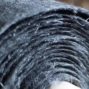 科學(xué)家制備石墨烯-碳納米管復(fù)合材料墨汁直寫制備超級(jí)微型超級(jí)電容器